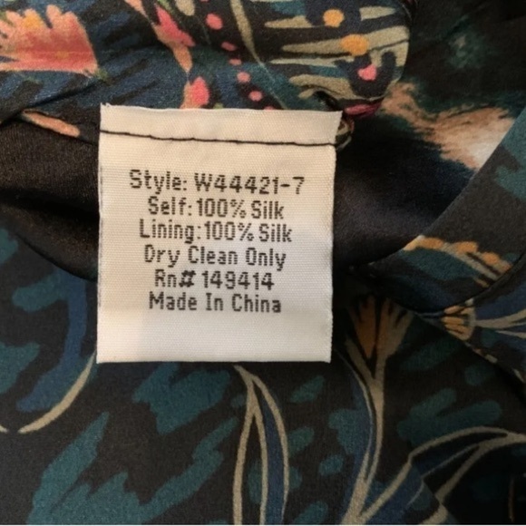 Johnny Was Twilight Shadow silk Reversible Bomber Jacket NWT - Picture 13 of 13